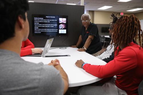 Students spread hope to local families